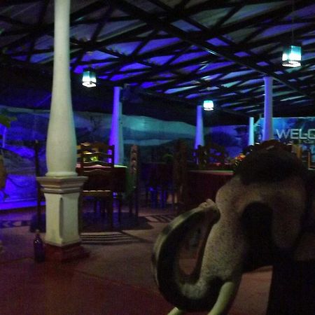 Heritage Walawa Resort Udawalawe Dış mekan fotoğraf